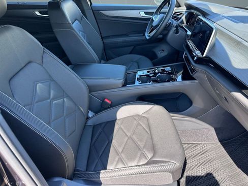 New 2026 Volkswagen Atlas Cross Sport SE image 19