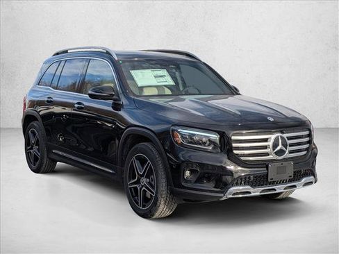 New 2026 Mercedes-Benz GLB 250 4MATIC image 6