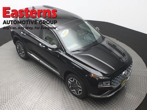 Used 2023 Hyundai Santa Fe SEL Premium image 3