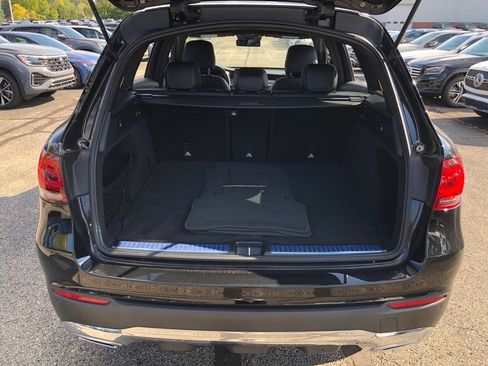 Used 2022 Mercedes-Benz GLC 300 4MATIC w/ Premium Package Lite image 38