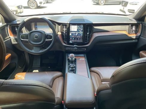 Certified 2024 Volvo XC60 B5 Ultimate AWD/4WD image 22