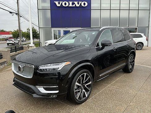 Certified 2024 Volvo XC90 B6 Ultimate w/ Protection Package Premier AWD/4WD image 3