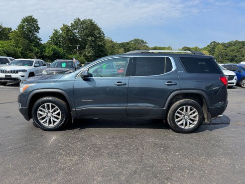 Used 2019 GMC Acadia SLE FWD image 2