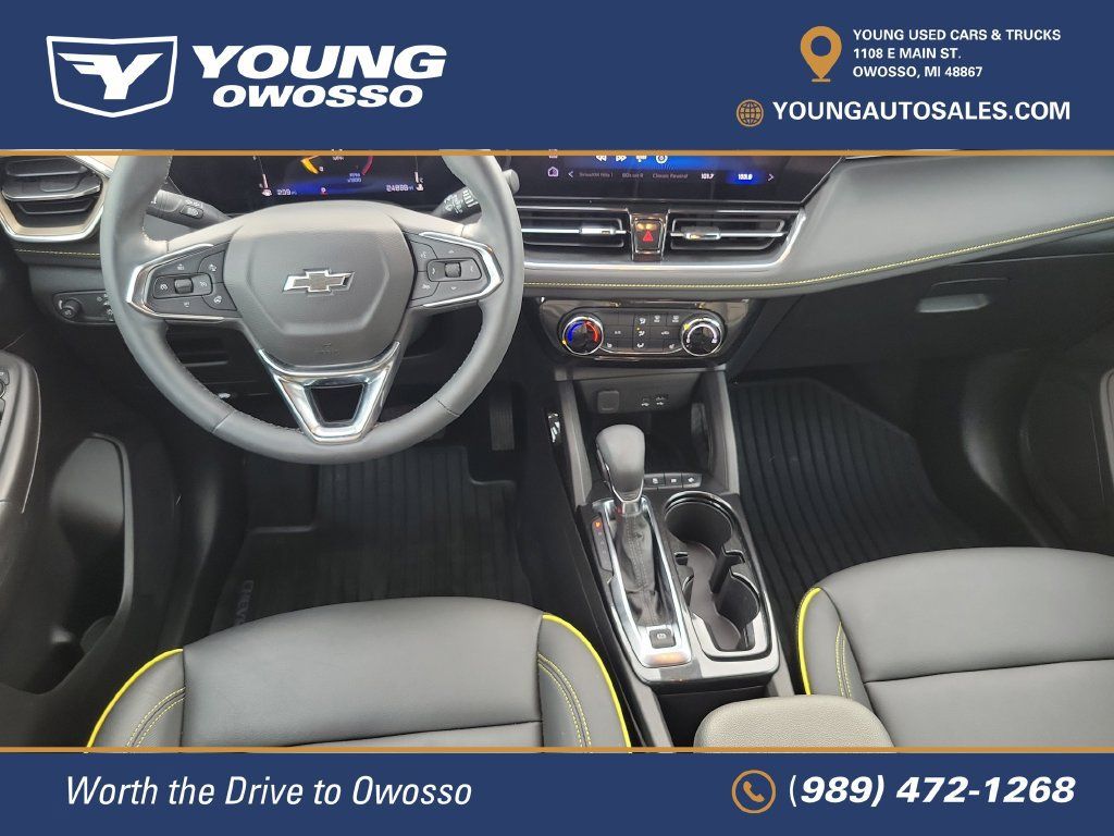 Used 2025 Chevrolet TrailBlazer ACTIV w/ Driver Confidence Package FWD image 25