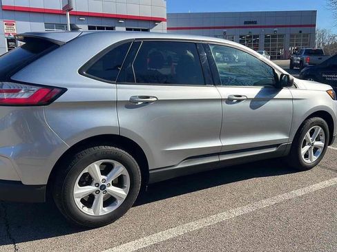 Used 2022 Ford Edge SE image 6