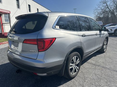 Used 2017 Honda Pilot EX-L image 3