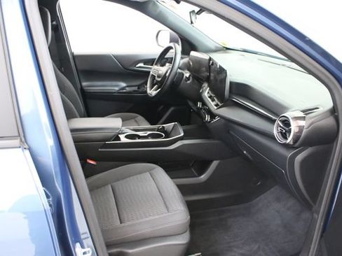 Certified 2025 Chevrolet Equinox LT AWD/4WD image 27