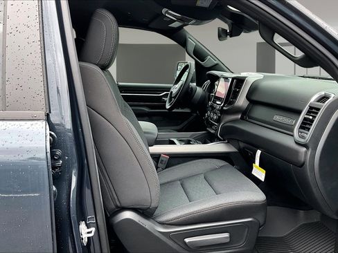 New 2026 RAM 1500 Big Horn AWD/4WD image 24