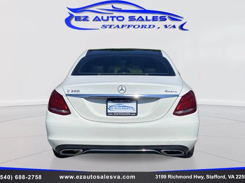 Used 2017 Mercedes-Benz C 300 4MATIC Sedan image 6