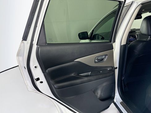 Used 2024 Nissan Murano SV w/ SV Midnight Edition Package image 24