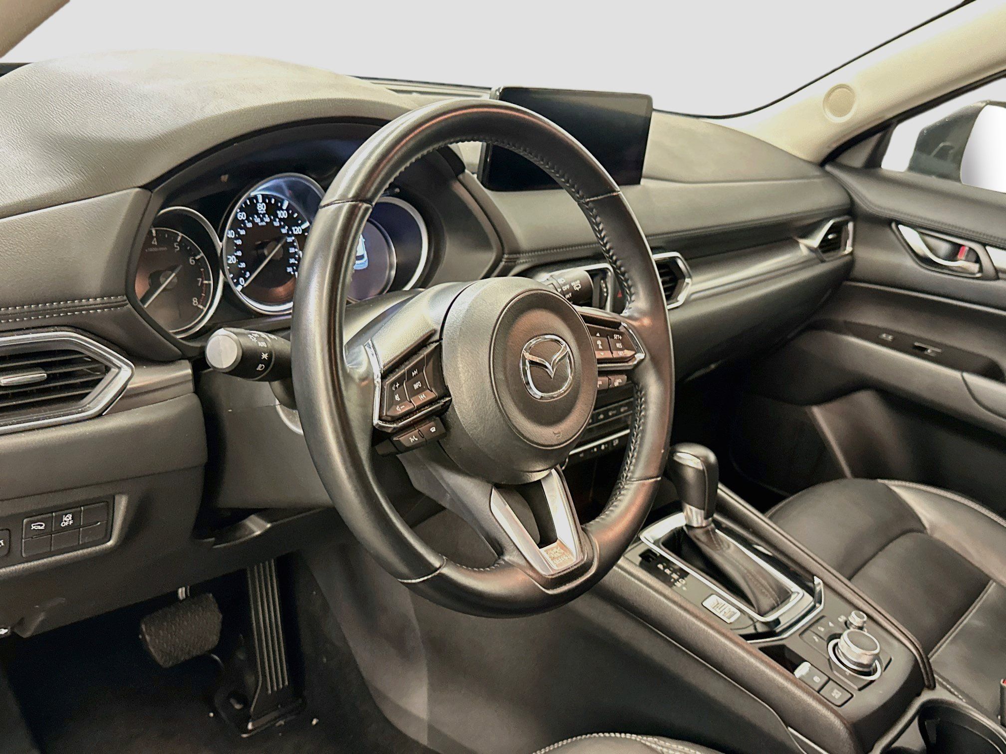 Used 2025 MAZDA CX-5 AWD 2.5 S w/ Preferred Package image 18