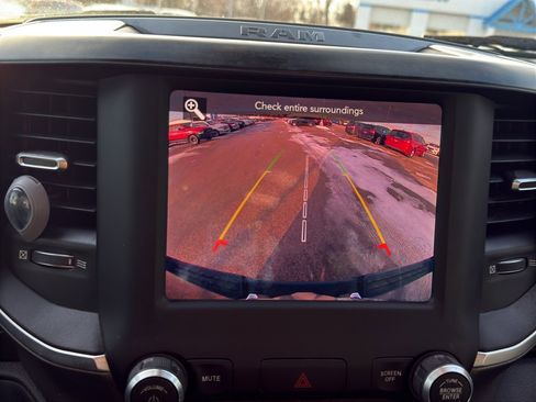 Used 2019 RAM 1500 Big Horn image 19