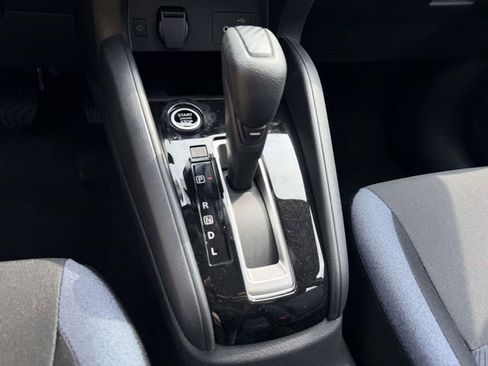 New 2025 Nissan Versa SV w/ Trunk Package FWD image 22
