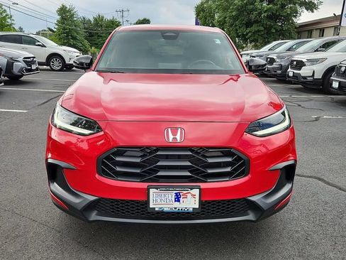Used 2024 Honda HR-V Sport image 2