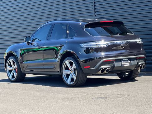 Certified 2024 Porsche Macan S AWD/4WD image 4