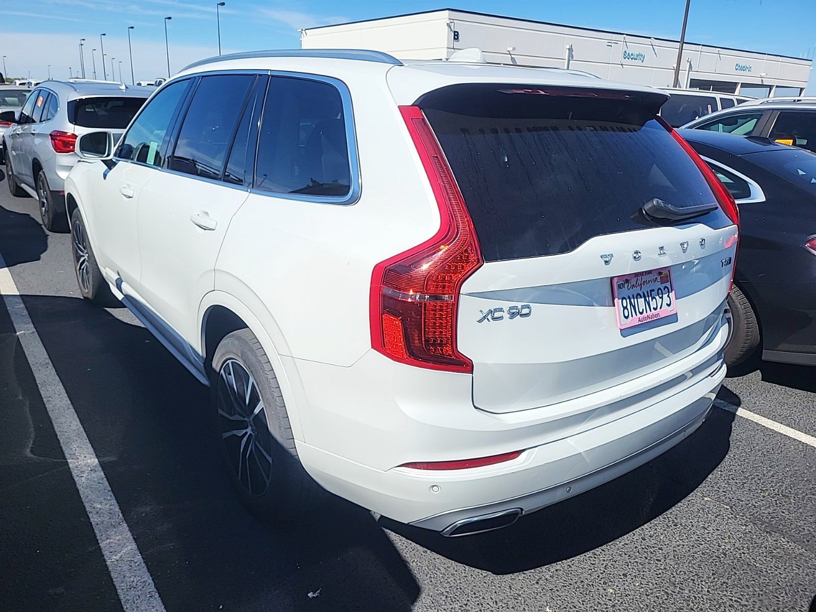 Used 2020 Volvo XC90 T5 Momentum AWD/4WD image 3