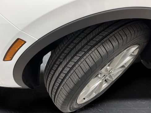 Used 2022 Lincoln Corsair AWD w/ Premium Package image 40