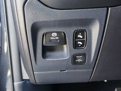 Used 2019 RAM 1500 Limited AWD/4WD image 19