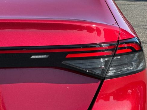 Used 2024 Honda Accord LX image 48