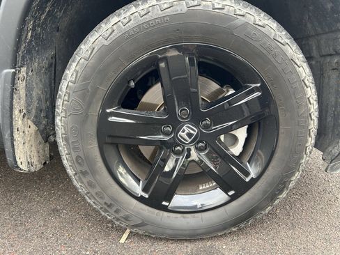 Used 2023 Honda Ridgeline Black Edition image 9