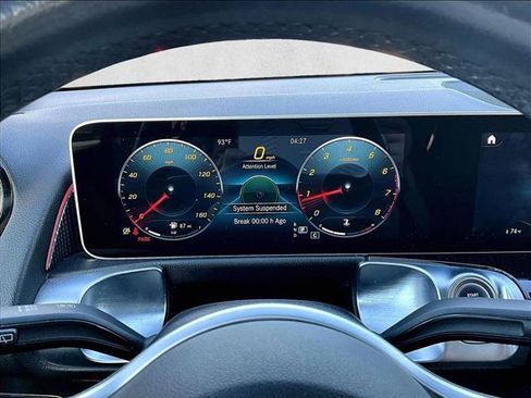 Used 2021 Mercedes-Benz GLB 250 4MATIC image 20