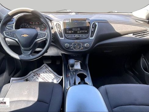 Used 2022 Chevrolet Malibu LS w/ Driver Confidence Package II FWD image 15
