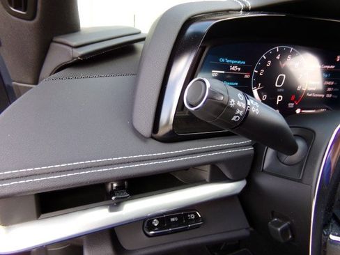 Used 2024 Chevrolet Corvette Z06 image 16