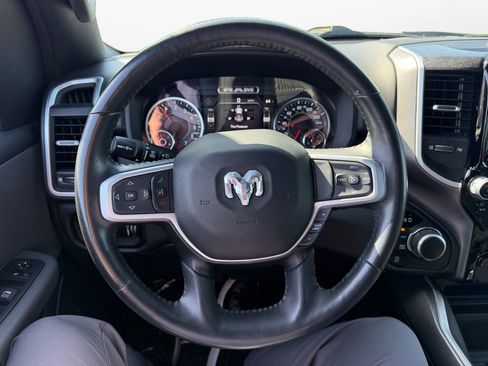 Used 2023 RAM 1500 Big Horn AWD/4WD image 12