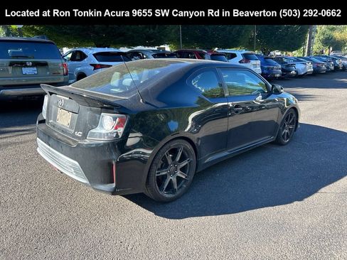 Used 2014 Scion tC FWD image 4