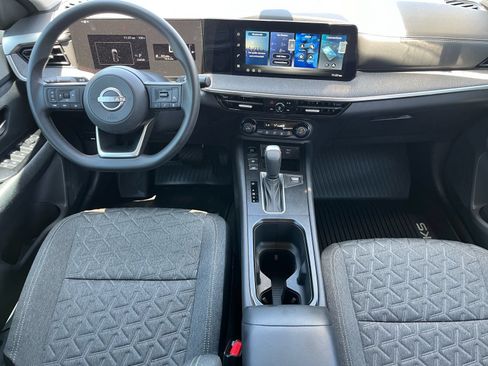 New 2026 Nissan Kicks SV w/ Illumination Package FWD image 12