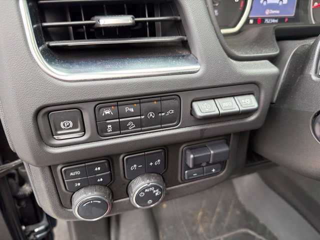 Used 2021 Chevrolet Suburban Premier w/ Premium Package AWD/4WD image 47