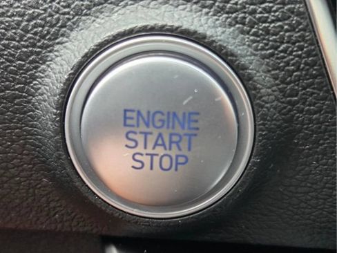 Used 2025 Hyundai Sonata SEL FWD image 28