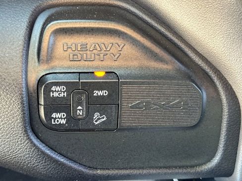 Used 2020 RAM 2500 Laramie image 23