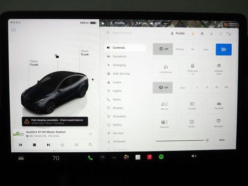 Used 2025 Tesla Model Y Long Range RWD image 27