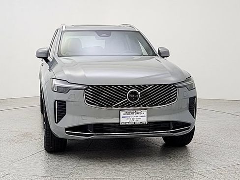 New 2026 Volvo XC90 T8 Plus AWD/4WD image 2
