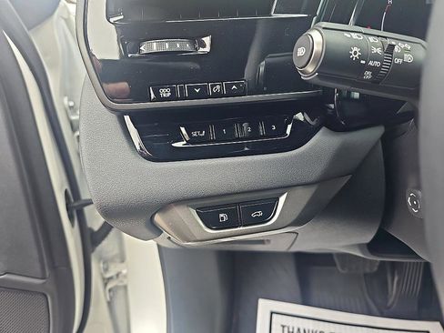 Used 2023 Lexus RX 350 350h Luxury w/ Cold Area Package image 13