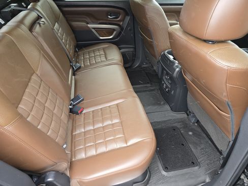 Used 2023 Nissan Titan Platinum Reserve w/ Moonroof Package image 27