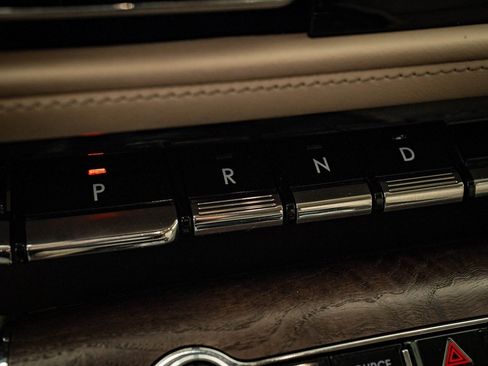 Used 2022 Lincoln Aviator Grand Touring w/ Equipment Group 301A image 36