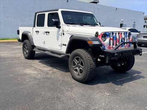 Used 2022 Jeep Gladiator Sport w/ Trailer Tow Package AWD/4WD image 9