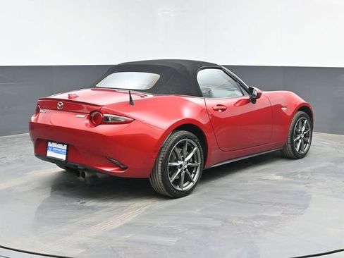 Used 2016 MAZDA MX-5 Miata Grand Touring image 10