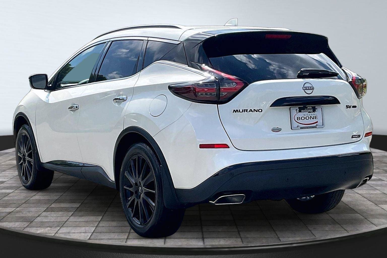 Used 2024 Nissan Murano SV w/ SV Midnight Edition Package AWD/4WD image 3
