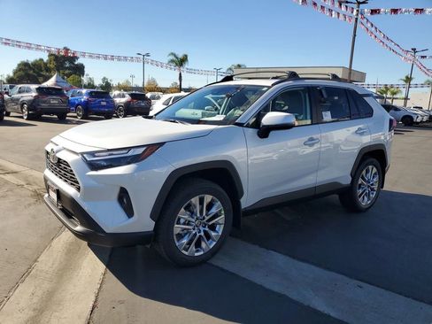 New 2025 Toyota RAV4 XLE Premium image 7