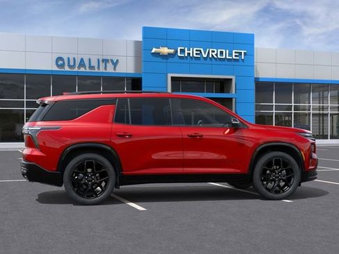 New 2026 Chevrolet Traverse RS FWD image 5
