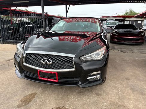 Used 2017 INFINITI Q50 2.0t RWD image 4