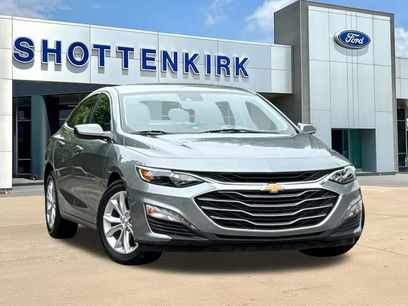 Used 2025 Chevrolet Malibu LT