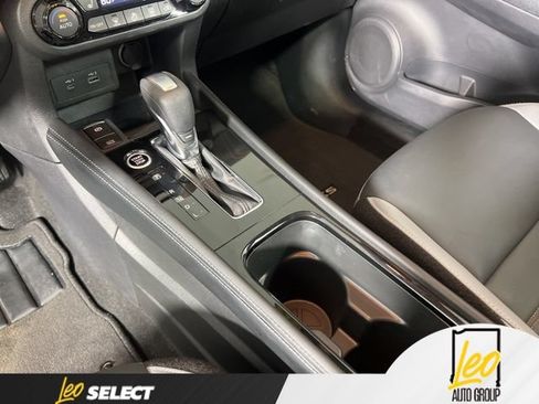 Used 2023 Nissan Kicks SR w/ SR Premium Package FWD image 26