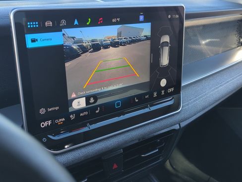 Certified 2025 Volkswagen Tiguan S image 27