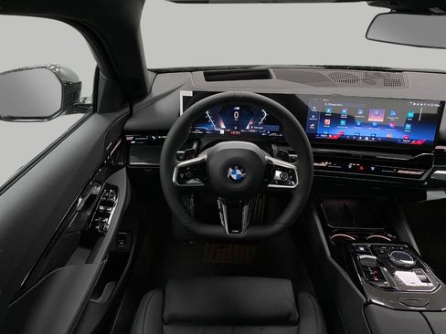 New 2026 BMW 530i xDrive image 13