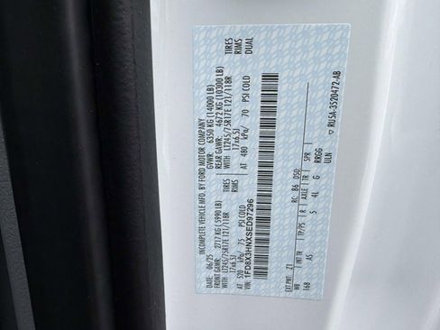 New 2025 Ford F350 XL w/ XL Chrome Package image 20