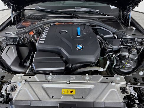 Certified 2023 BMW 330e w/ M Sport Package image 32